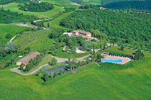 Aerial view - Fattoria Pieve a Salti (Montalcino)