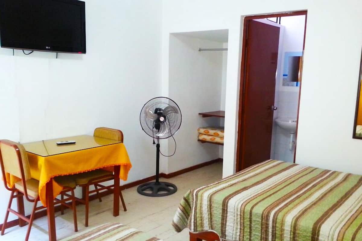 Double Room | WiFi (free)