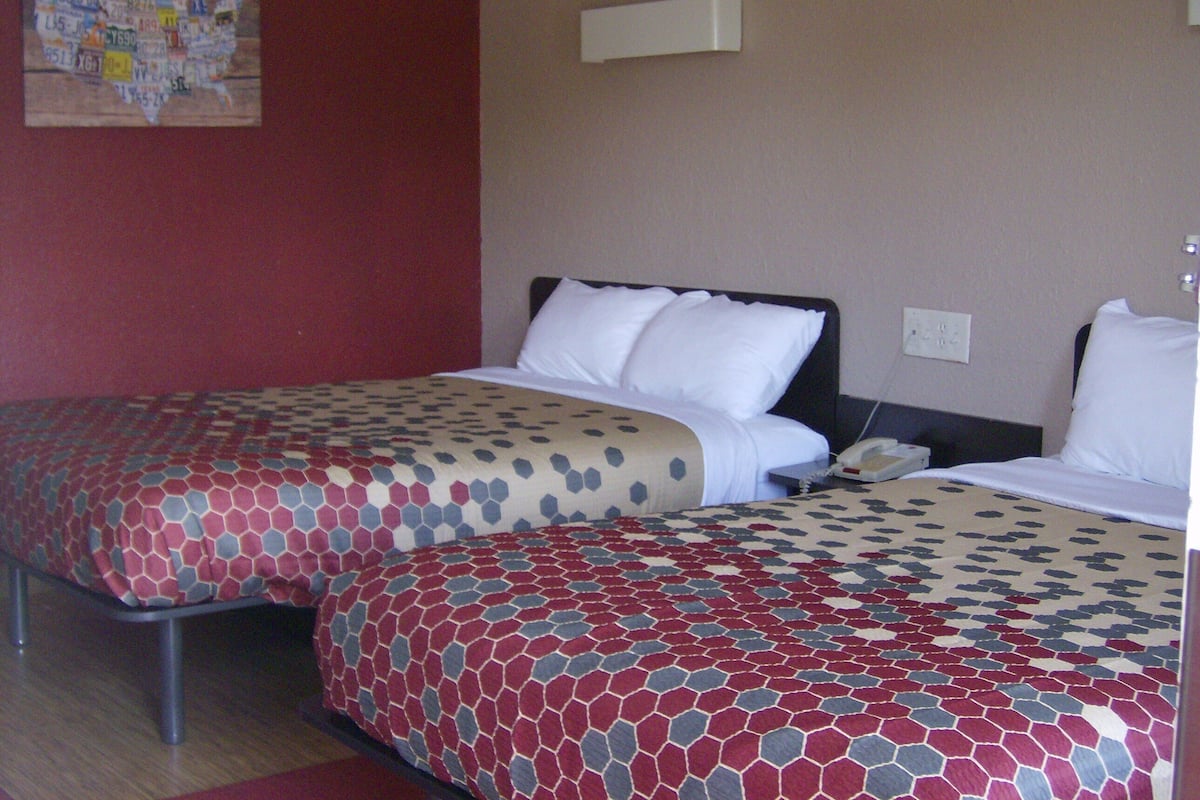 Standard Room, 2 Double Beds, Non Smoking | Blackout drapes, iron/ironing board, free WiFi, bed sheets