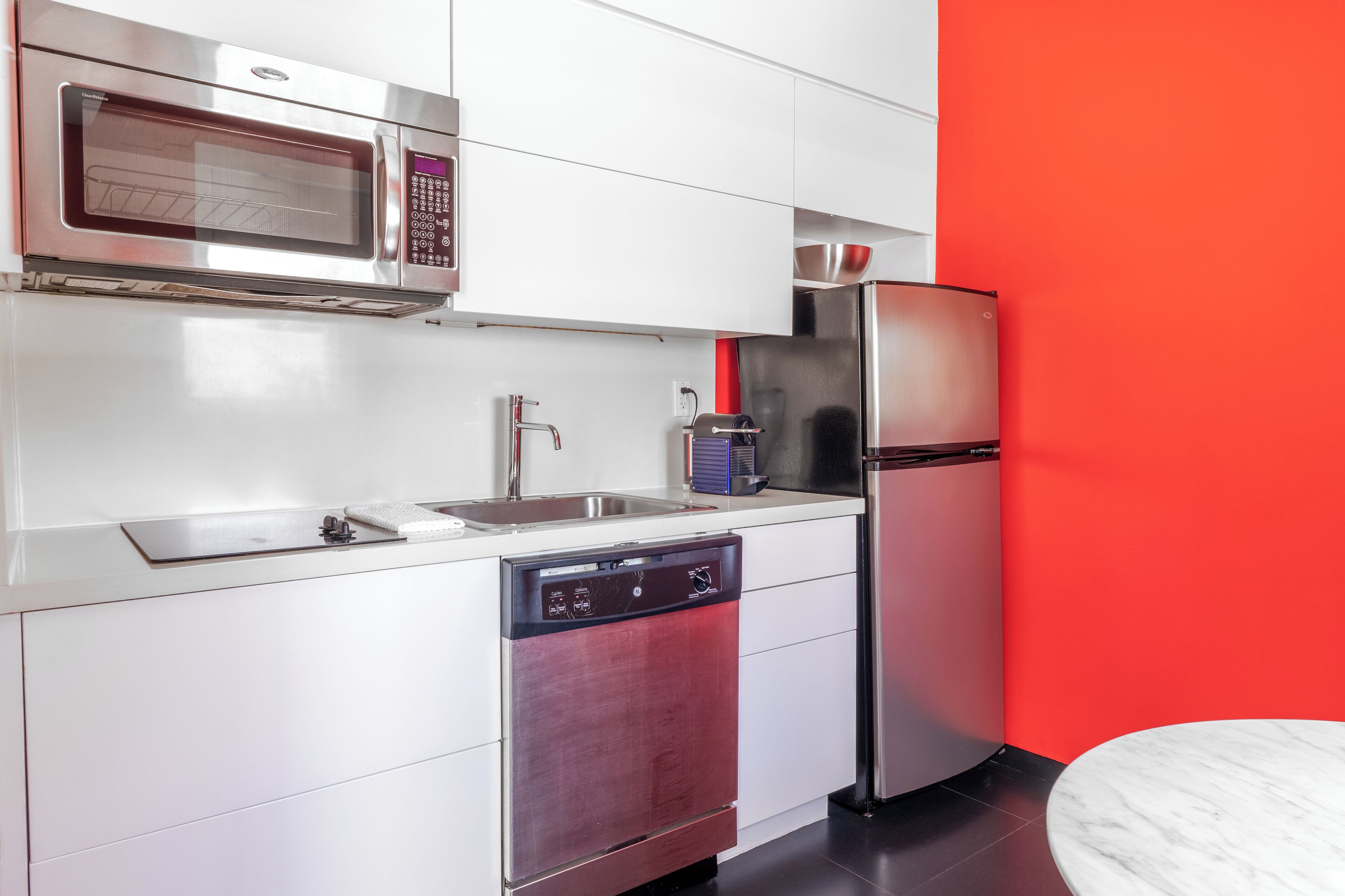 Photo - Blanc Kara- Adults Only