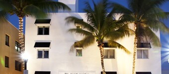 Blanc Kara - Adults Only