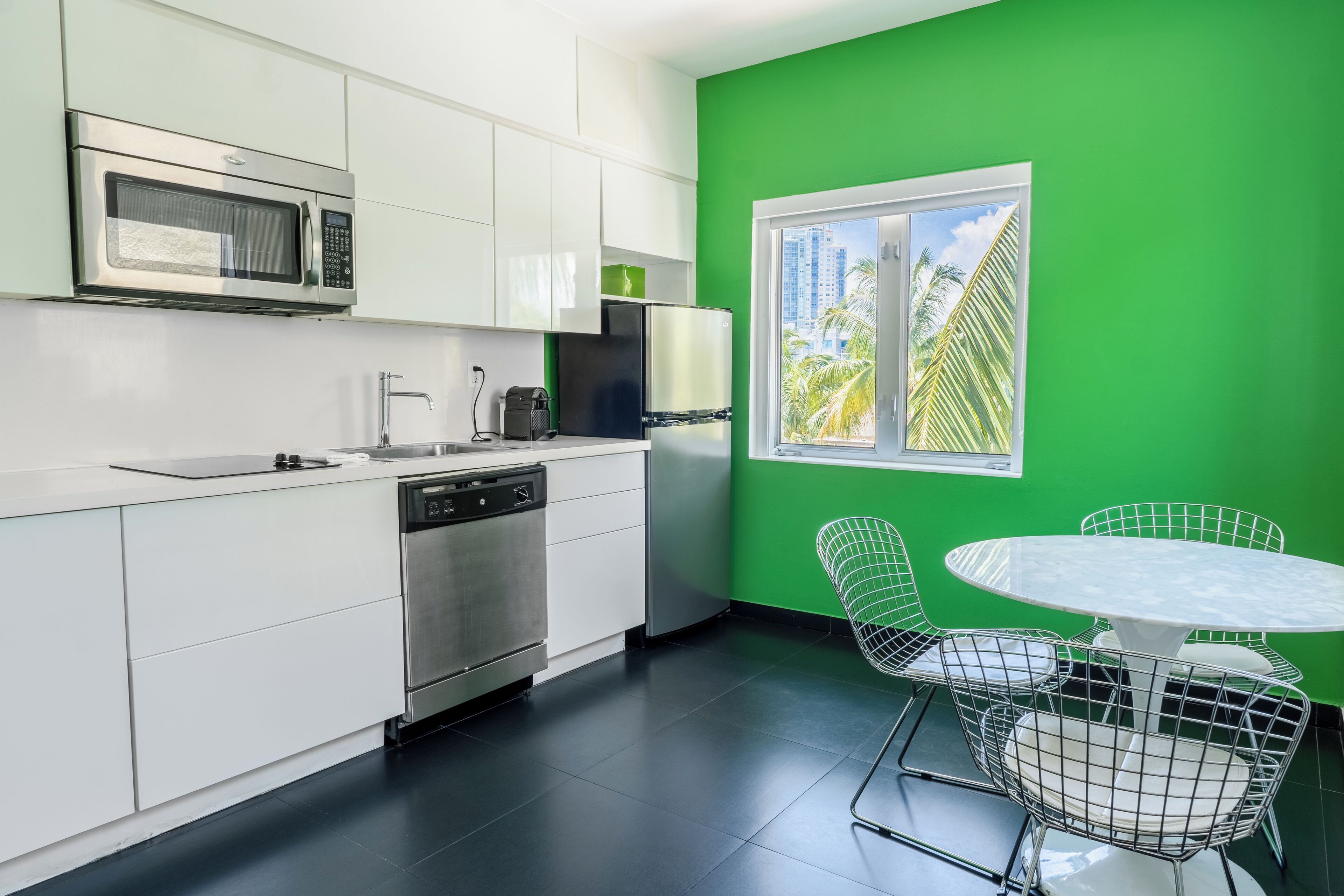 Photo - Blanc Kara- Adults Only