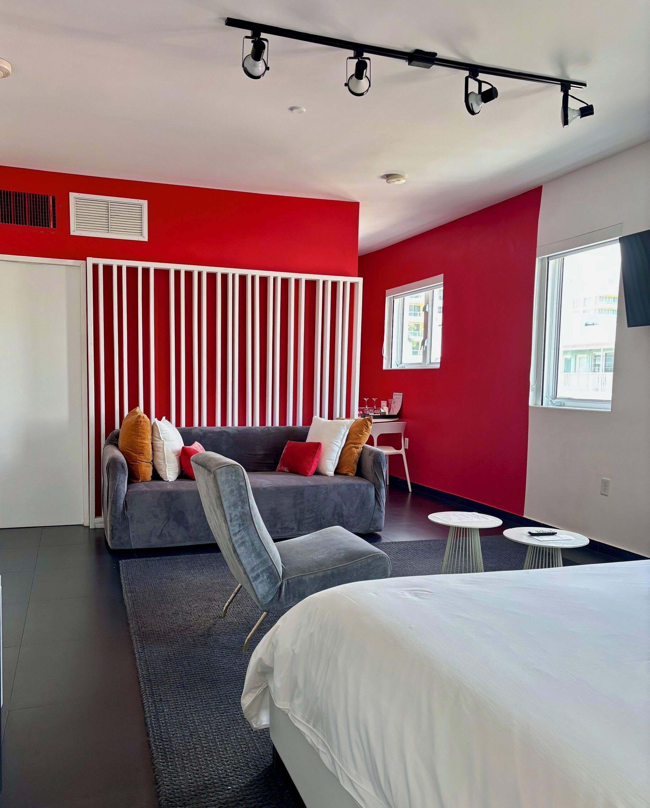 Standard  Studio  | 1 bedroom, in-room safe, individually decorated, individually furnished