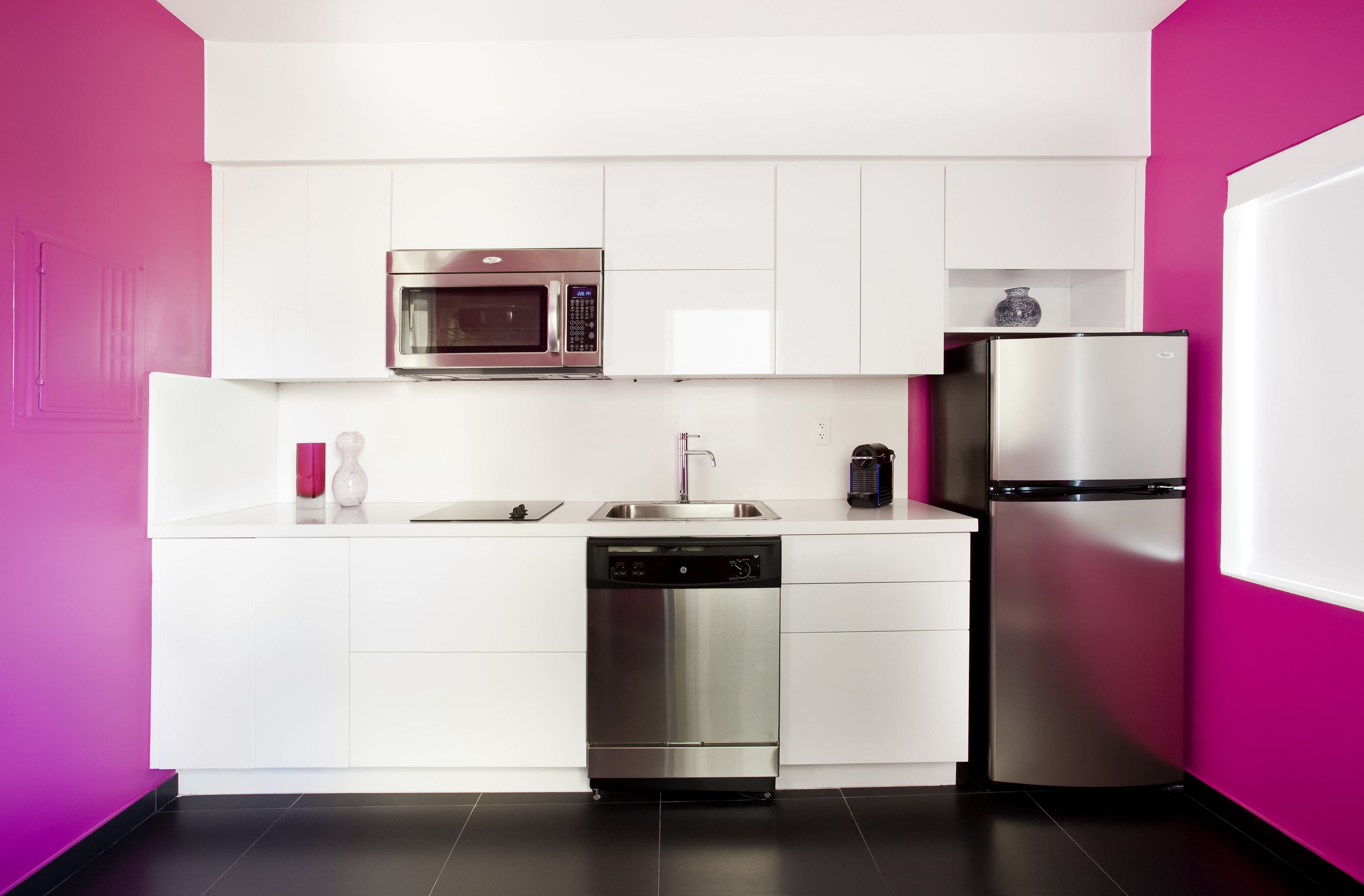 Photo - Blanc Kara- Adults Only