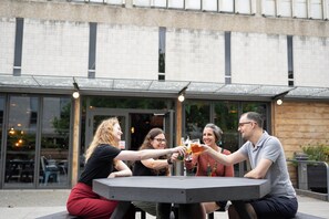 Bar (on property) - Keynes College - University Of Kent (Canterbury)