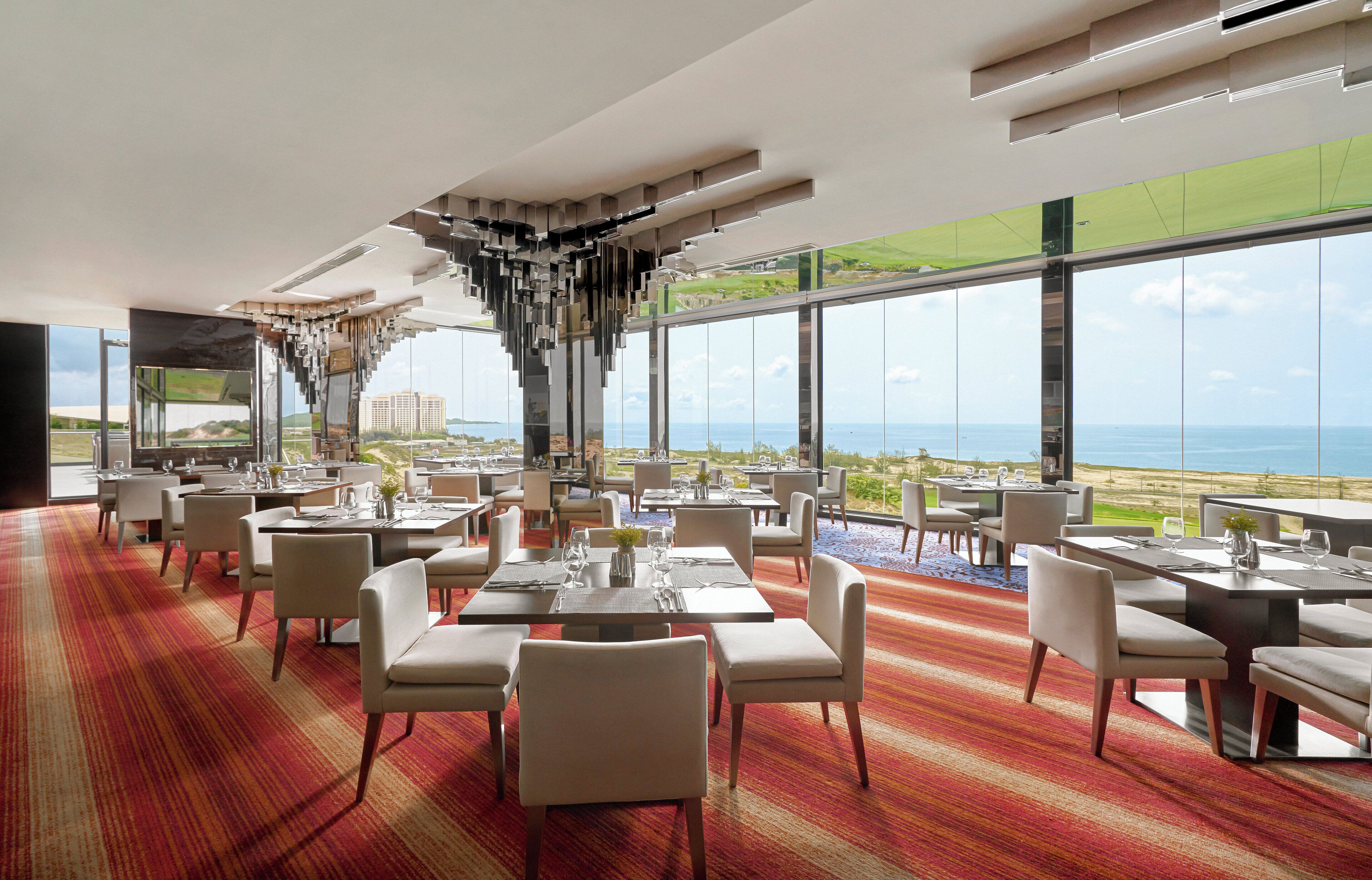 4 Restaurants; Frühstück, Mittagessen und Abendessen werden serviert