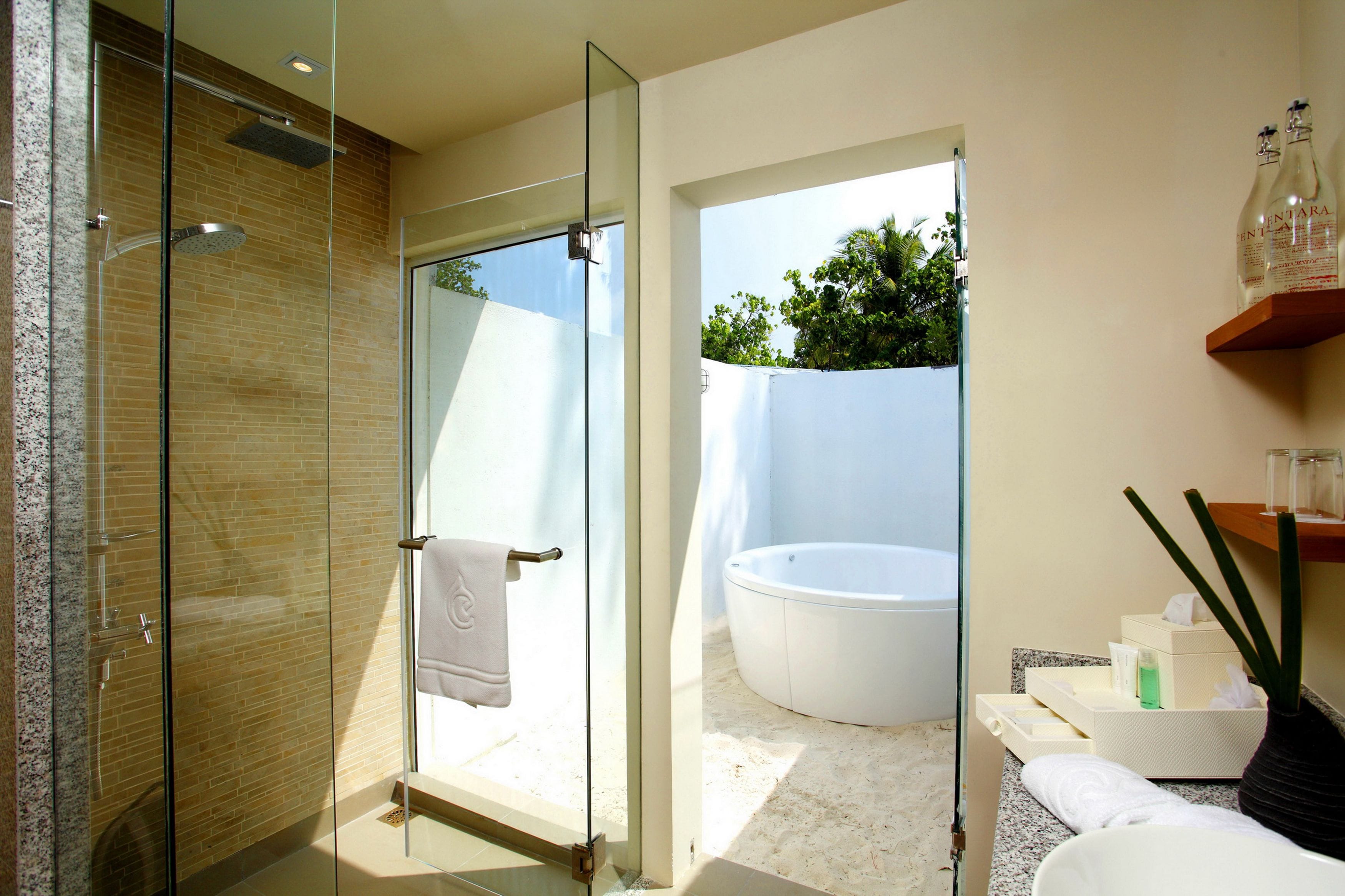 Centara Ras Fushi Resort & Spa Maldives