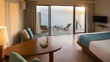 Minibar, in-room safe, blackout curtains, free WiFi