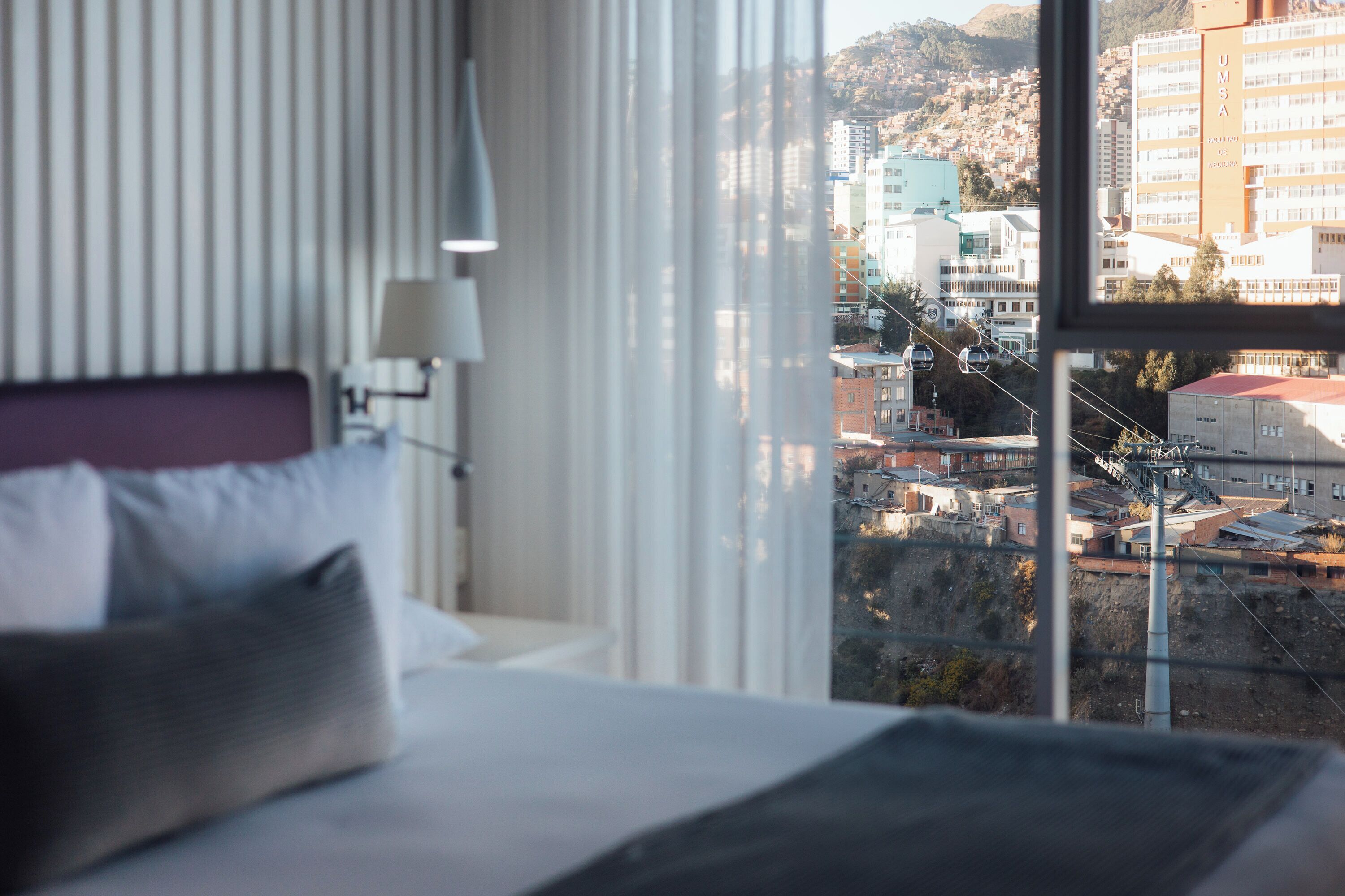 Habitación Premium, 1 cama King size, vista a la ciudad | Ropa de cama de alta calidad, camas con pillow-top y minibar 