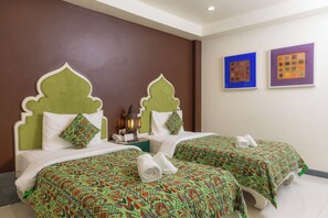 Deluxe Twin Room | Desk, iron/ironing board, free WiFi, bed sheets - Rasa Boutique Hotel (Chiang Rai)