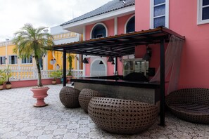 Bar (on property) - Rasa Boutique Hotel (Chiang Rai)