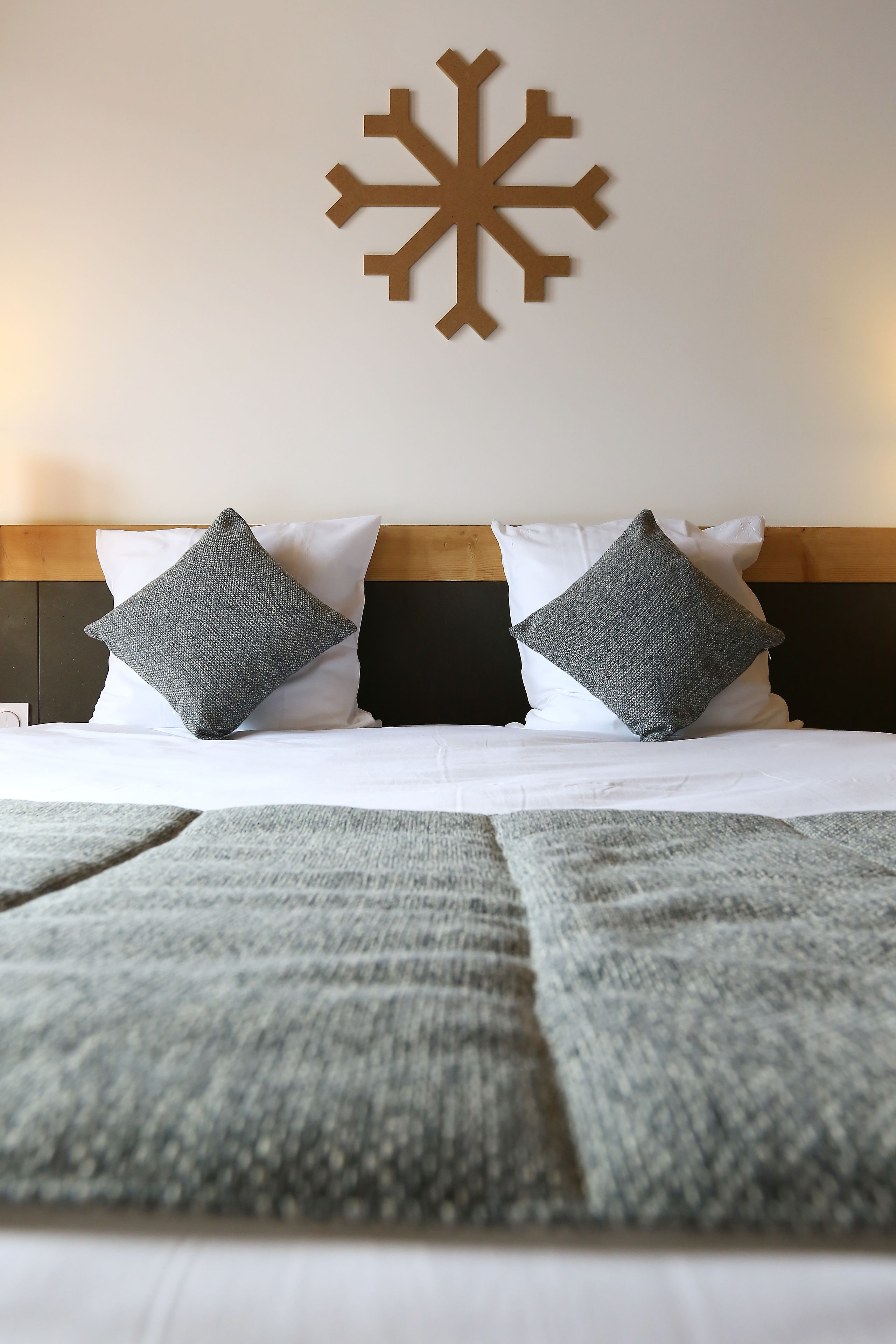 in-room safe, blackout curtains, soundproofing, free cots/infant beds