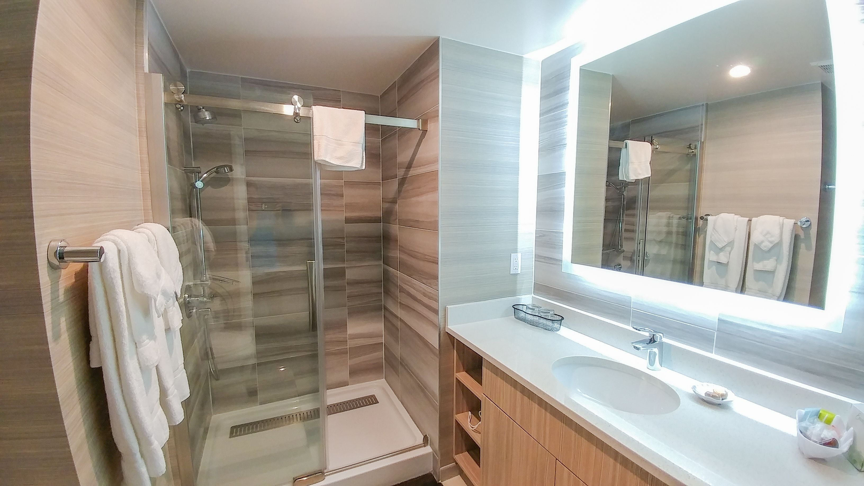 in-room safe, desk, soundproofing, iron/ironing board