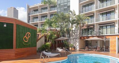 Polynesian Residences Waikiki Beach