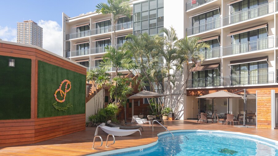 Polynesian Residences Waikiki Beach