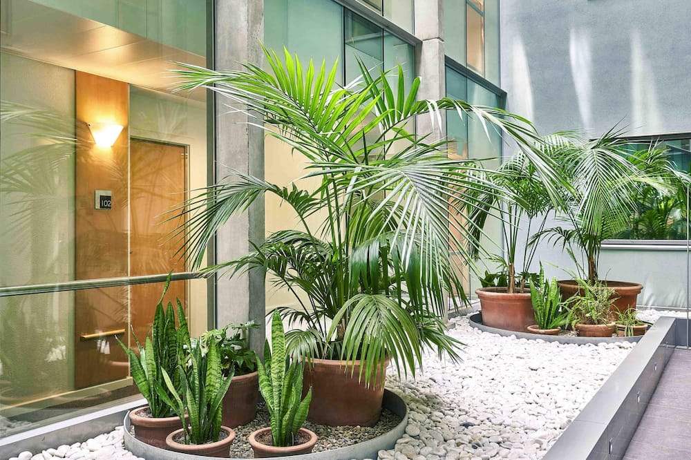 ibis Barcelona Centro Sagrada Familia