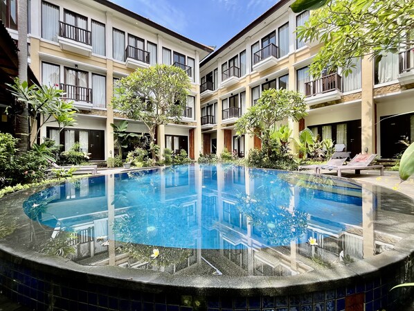 Exterior - Suris Boutique Hotel (Kuta)