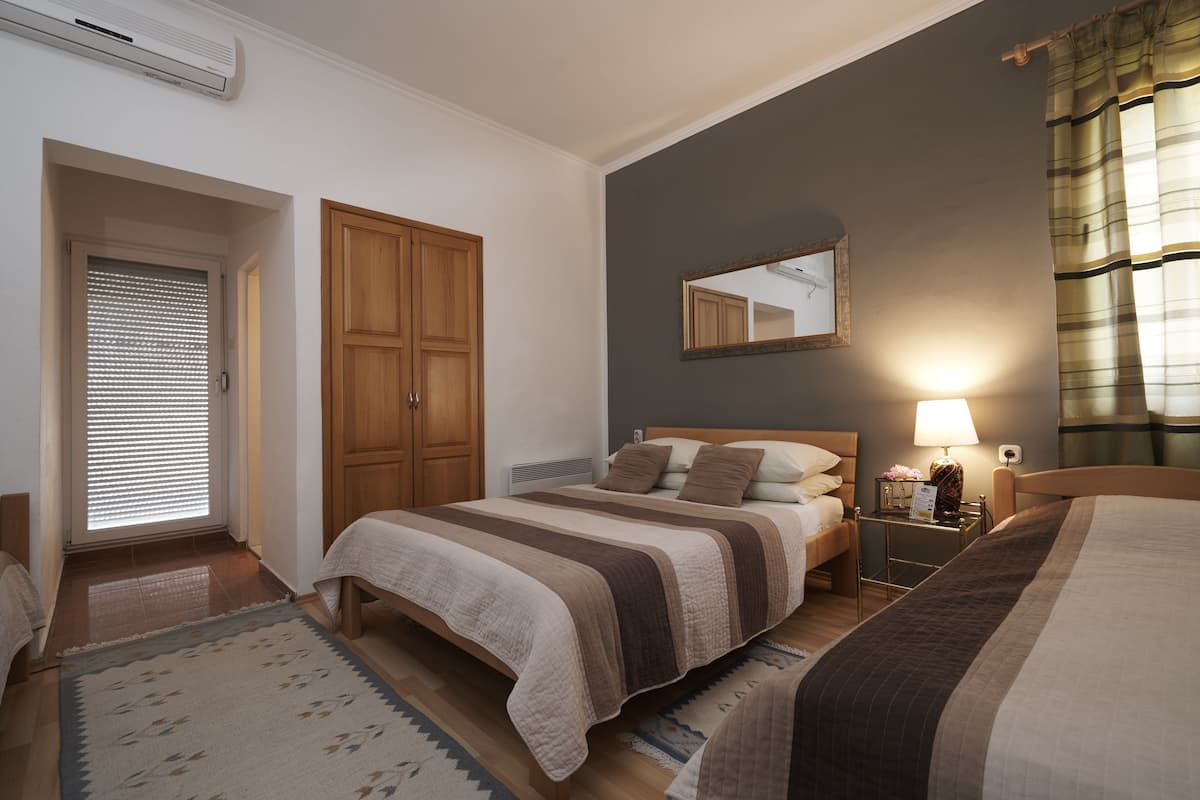 comfort quadruple room, 1 bedroom, accessible, terrace | premium bedding, soundproofing, free wifi
