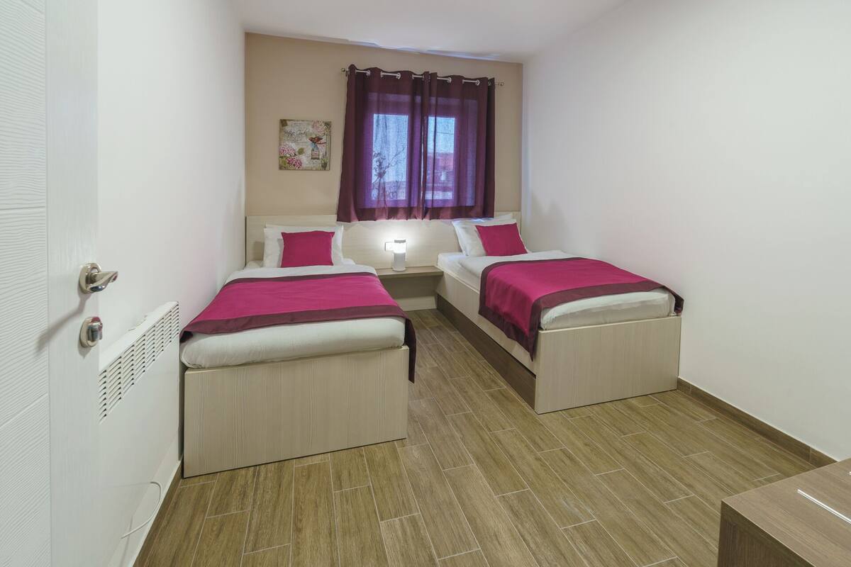 apartman - lavander, 3 bedrooms | premium bedding, soundproofing, free wifi