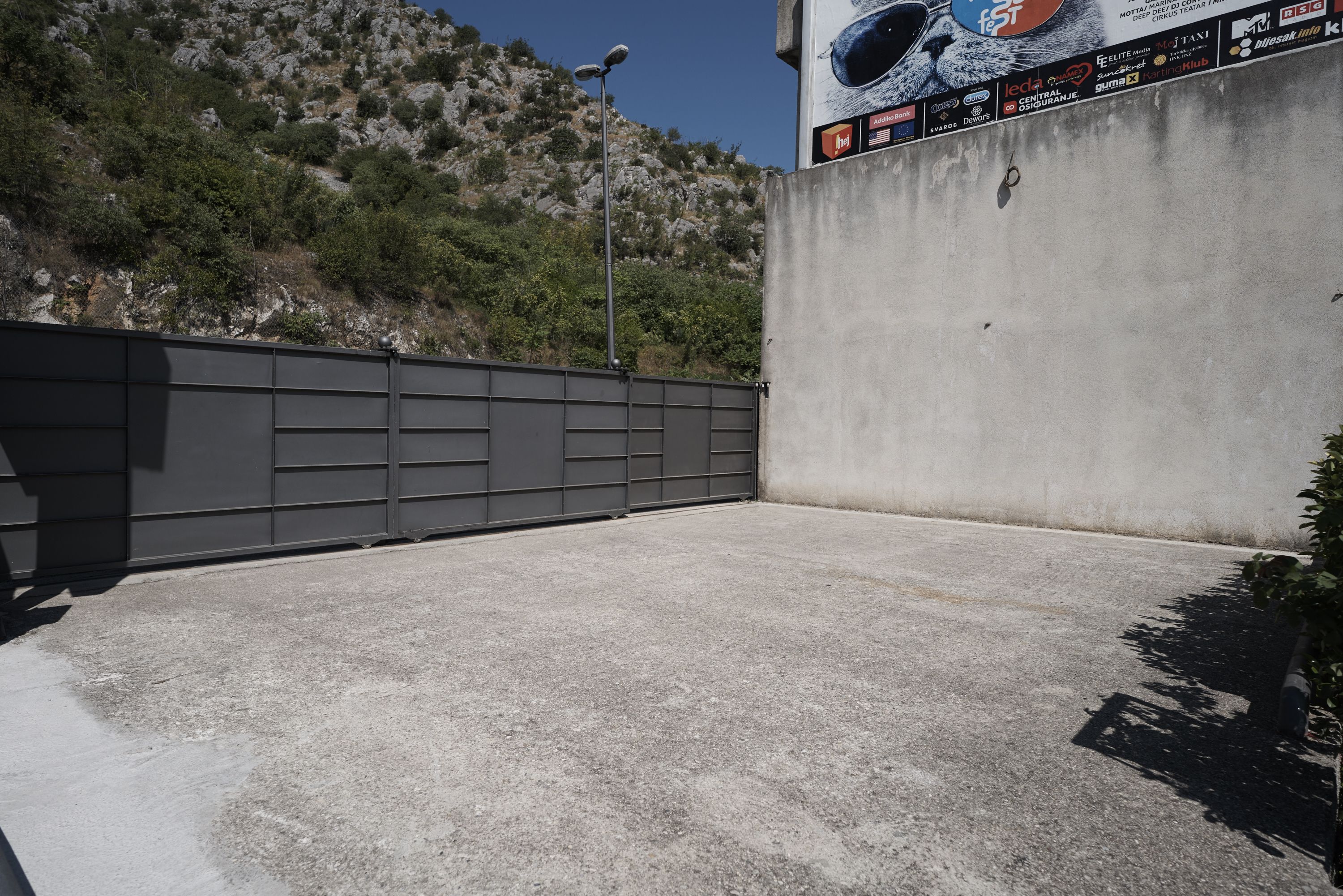 free self-parking, free valet parking