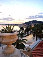 Luxury-Suite, Terrasse, Meerblick | Terrasse/Patio