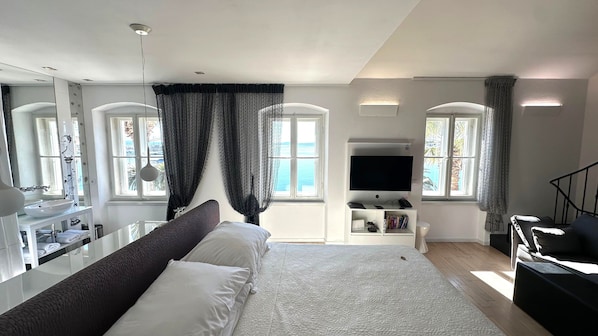 Luxury Suite, Terrace, Sea View