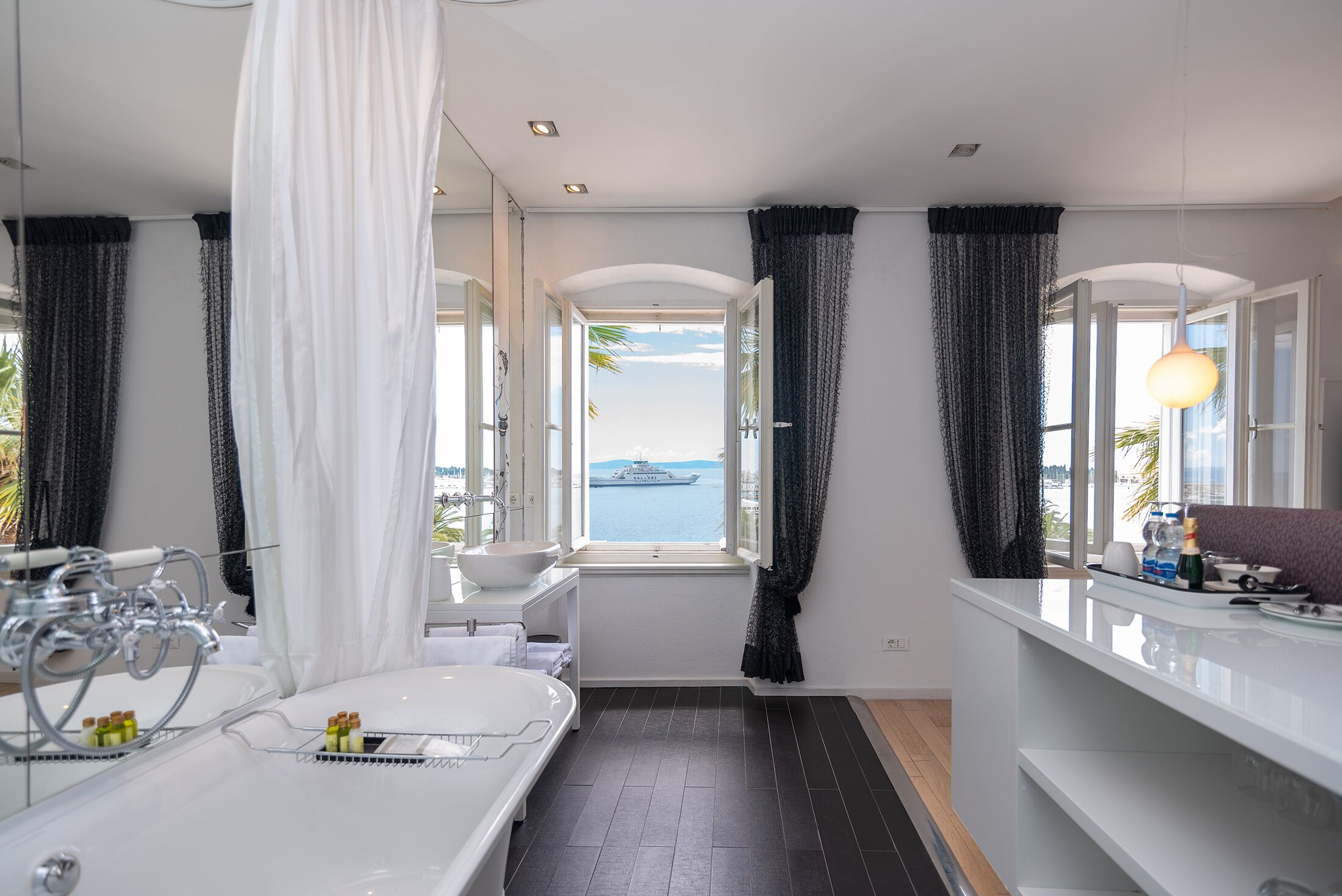 Foto - Riva Luxury Suites