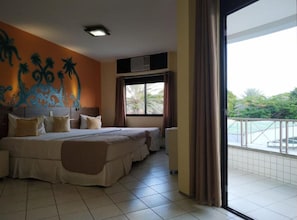 Premier-suite | Pengeskab på værelset, individuelt design, mørklægningsgardiner