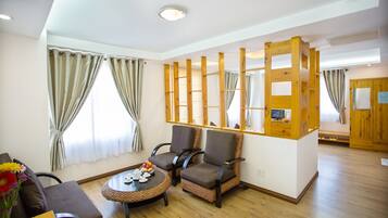 ุฌูุงุญ | ุบุฑูุฉ ุงูู
ุนูุดุฉ | ุชููุฒููู