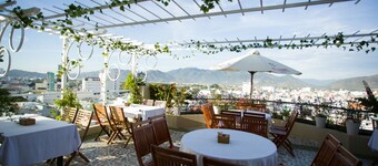 Copac Hotel