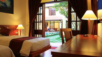 Superior Double or Twin Room | 1 bedroom, minibar, individually decorated, individually furnished