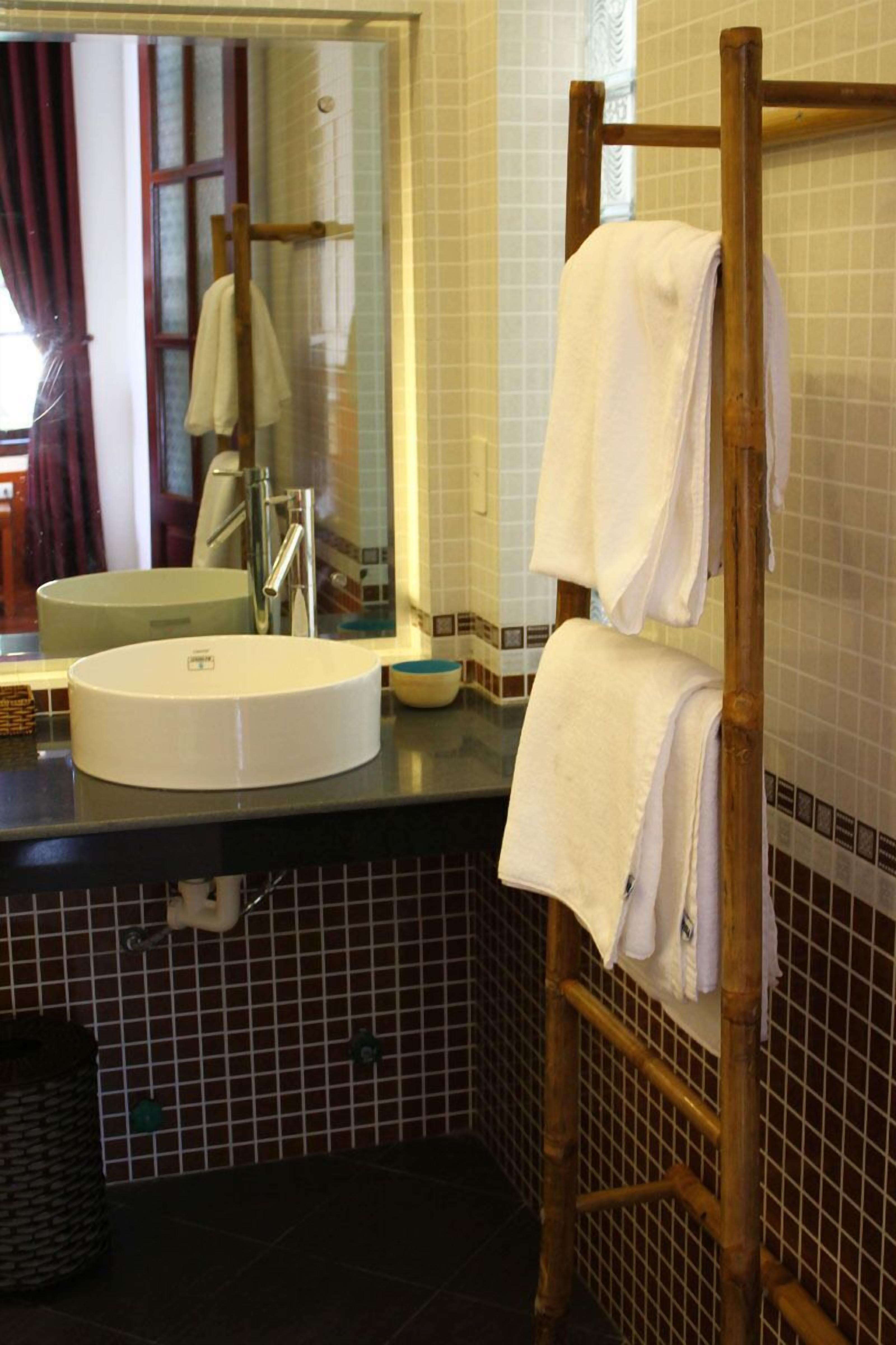 1 bedroom, minibar, individually decorated, individually furnished