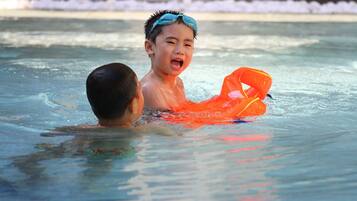 Indoor pool, outdoor pool