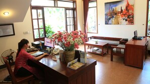 Reception - The Earth Villa (Da Nang)