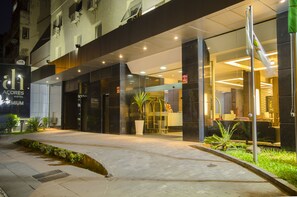 Front of property - Açores Premium (Porto Alegre)