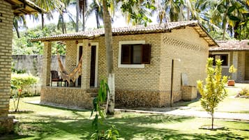 Standard Chale Quadruplo | Balcony