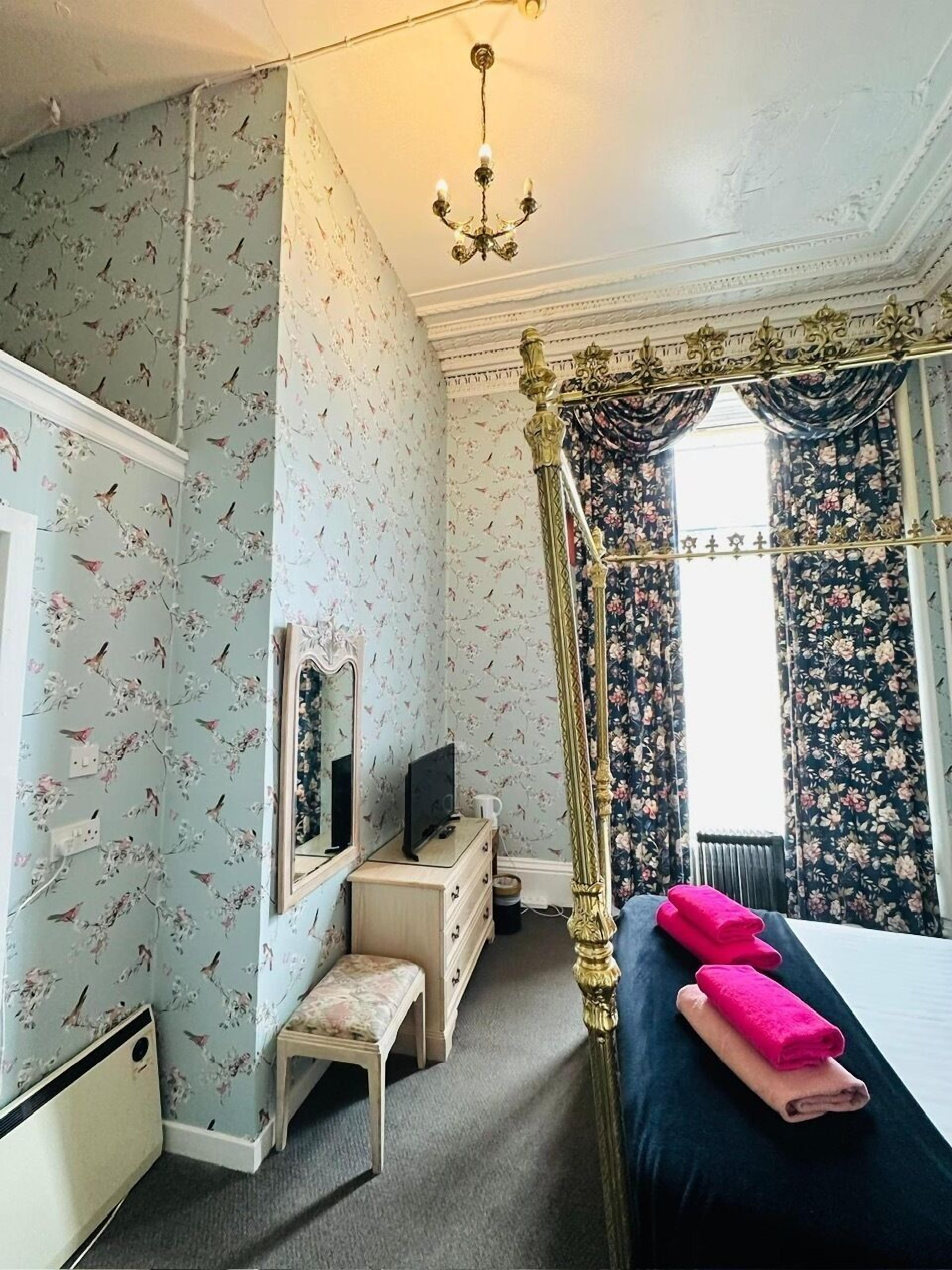 Foto - Eliza House