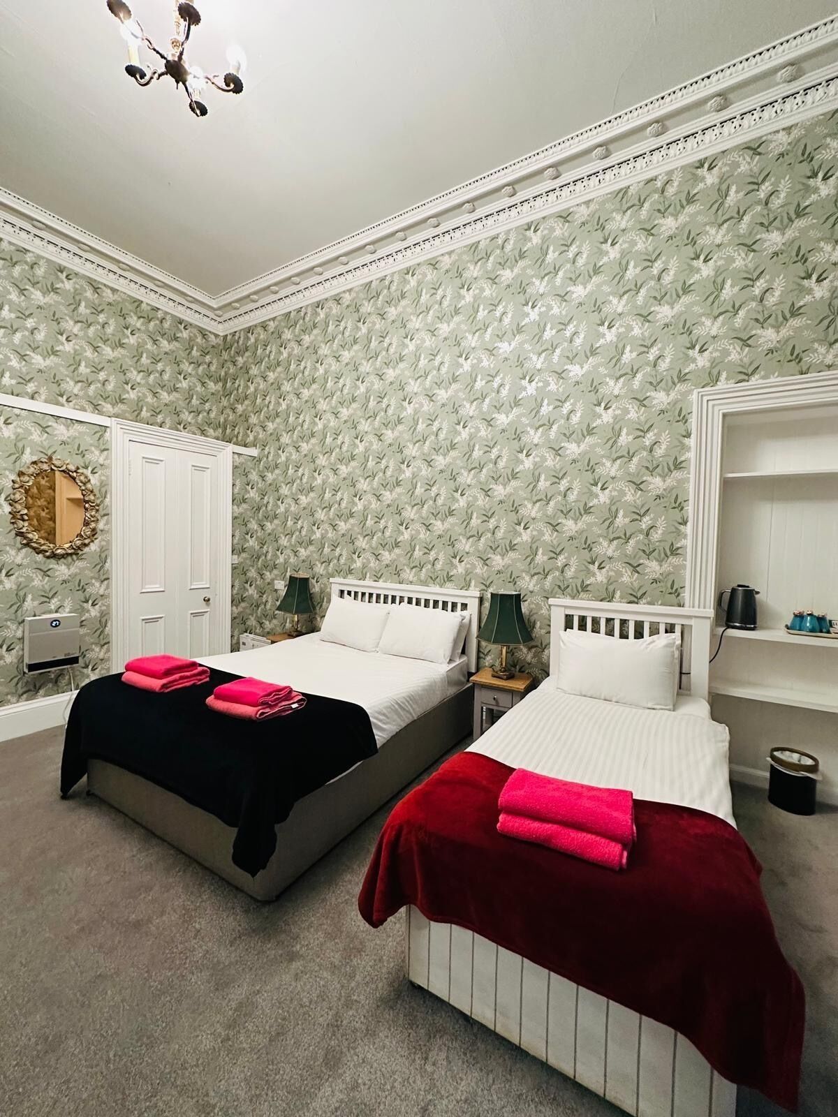 Standaard driepersoonskamer, en-suite badkamer