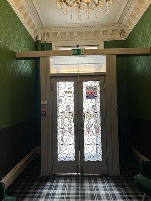 Lobby - Eliza House (Edinburgh)