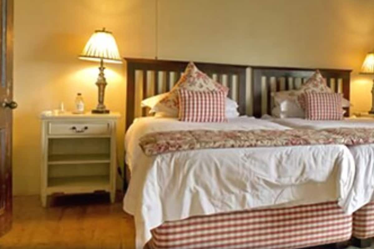Long Hope Villa | 1 bedroom, premium bedding, minibar, in-room safe