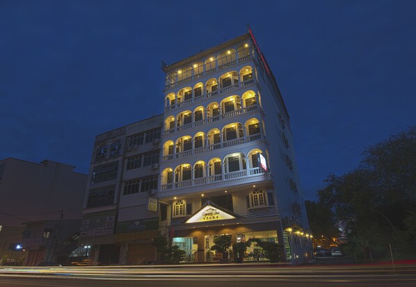 Front of property – evening/night