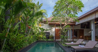 Sandi Agung Villa