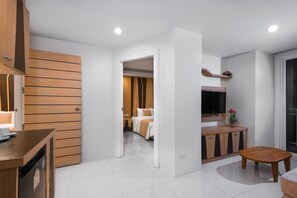 Living area - The Allano Phuket Hotel (Patong)