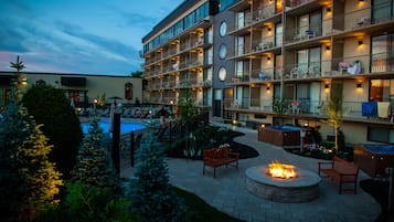 Body treatments, hot stone massages, Swedish massages, body wraps