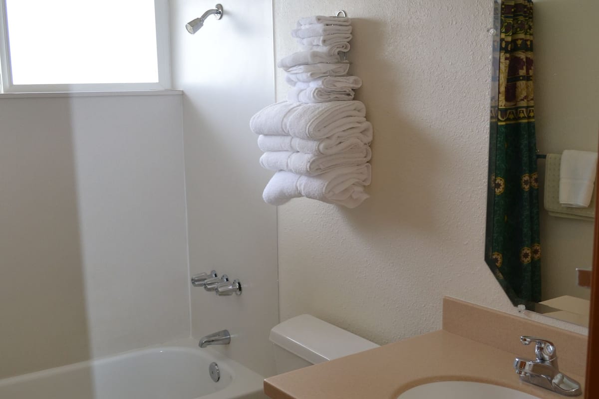 Suite, 2 Bedrooms | Bathroom