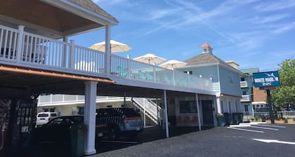 White Marlin Inn