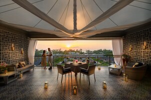 泳池景观，每天营业