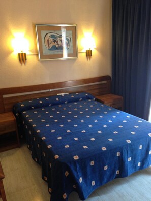 In-room safe, desk, free WiFi, bed sheets