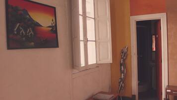 Habitación individual superior | Wifi gratis y ropa de cama