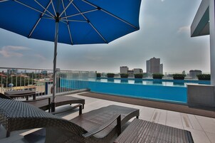 Indoor pool, 2 outdoor pools, open 7:00 AM to 9:00 PM, free cabanas